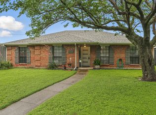 2719 Scottsbluff Dr, Dallas, TX 75228