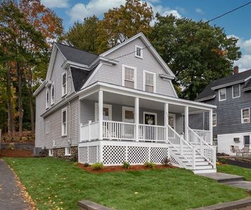 23 Cedar St, Wakefield, MA, 01880