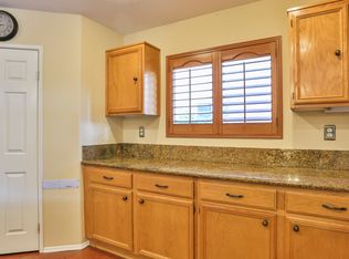 38217 Shadow Crk, Murrieta, CA 92562
