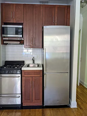 Rented by PocketBroker Inc | media 4