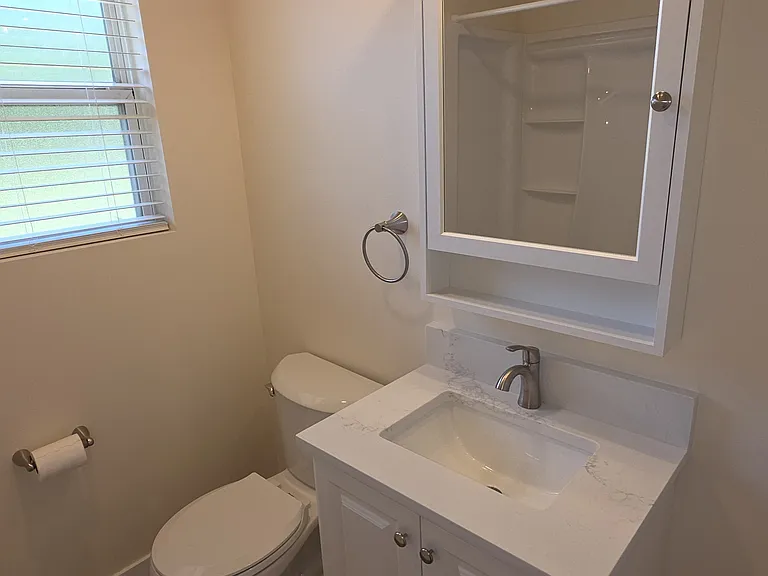 730 Myrtine St — Photo 21