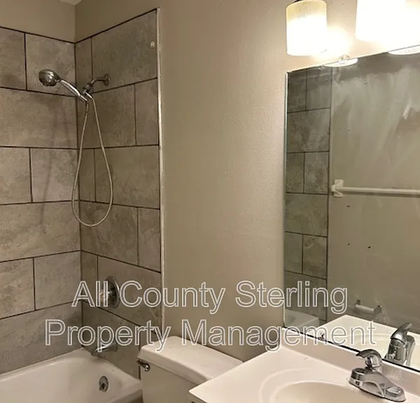 2261 Saint Augustine St — Photo 17
