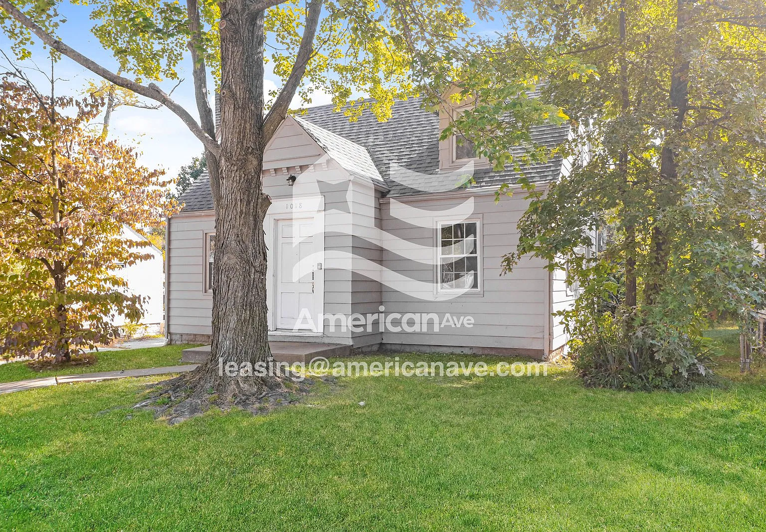 4 bed, 1.0 bath, 1174 sqft, $1,420 — Photo 2