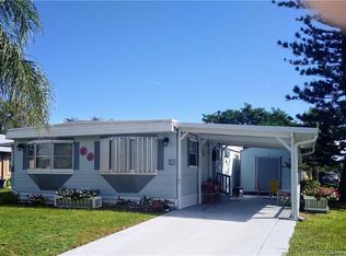 41 Nogalas Way, Port Saint Lucie, FL 34952