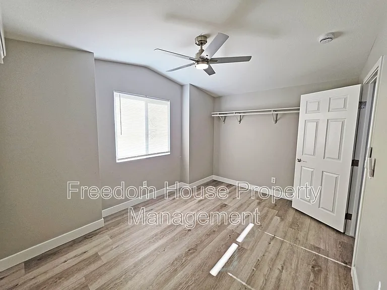 1410 E Manse Rd — Photo 27