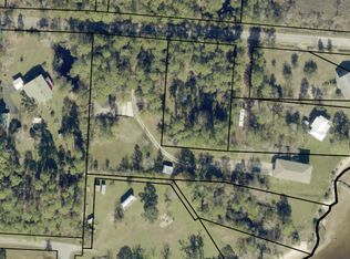 Austin Dr, Milton, FL 32583
