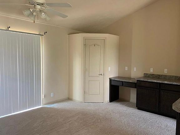 5th image of 5020 N 161st St