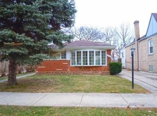 8829 Meade Ave, Morton Grove, IL 60053
