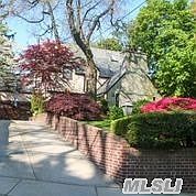 1st image of 8114 Kent St