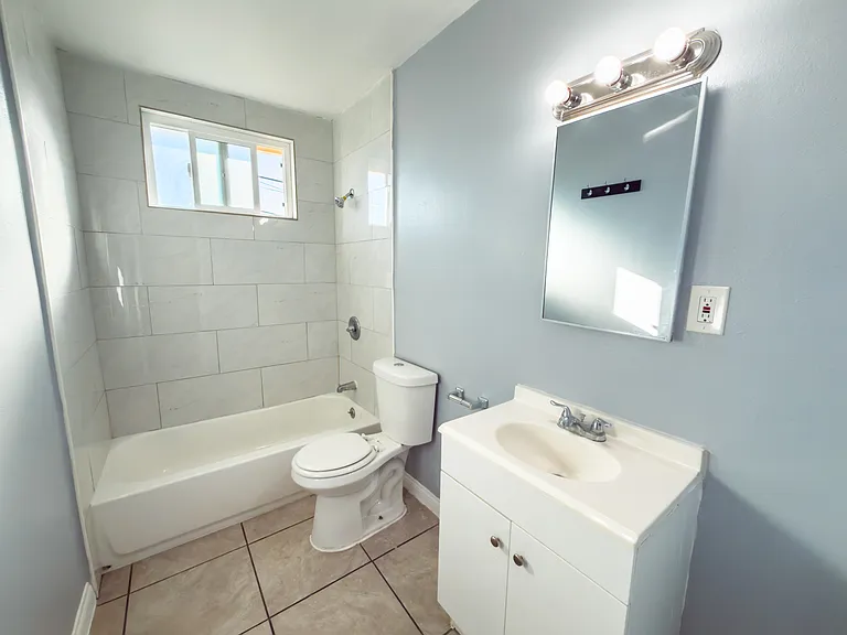 1044 S Montebello Blvd #G — Photo 10