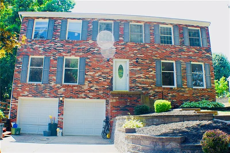 106 Bashford Dr photo 1