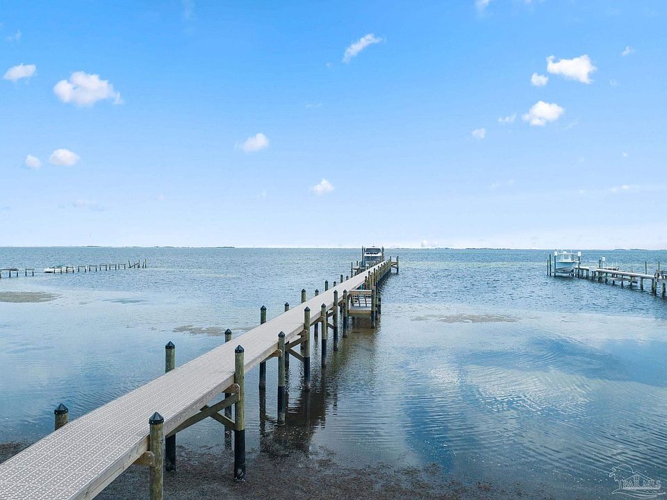 5349 Soundside Dr, Gulf Breeze, FL 32563 | Zillow