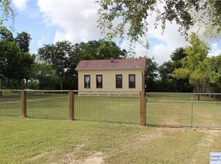 8386 Huber Rd, Seguin, TX 78155