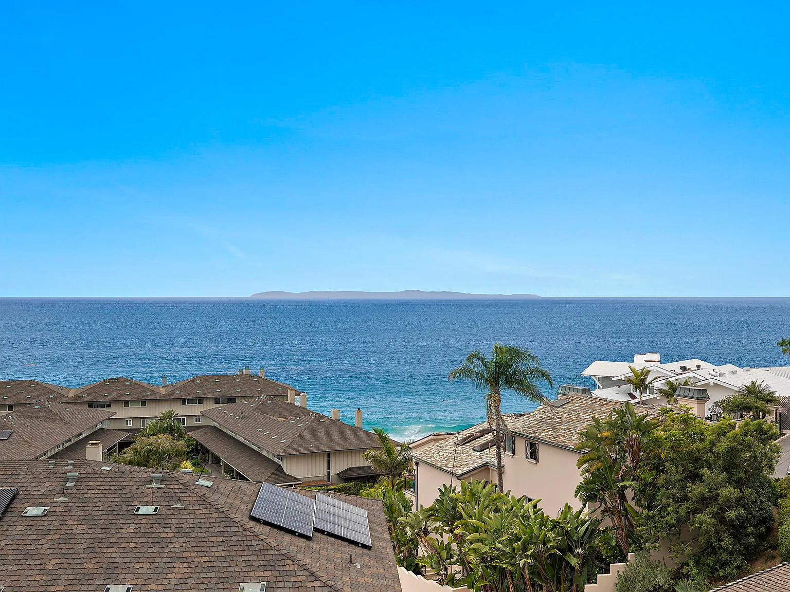 3 bed, 1700 sqft, $10,000 — Photo 2