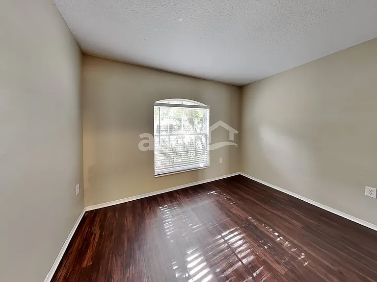 2325 Ole Hickory Dr — Photo 16
