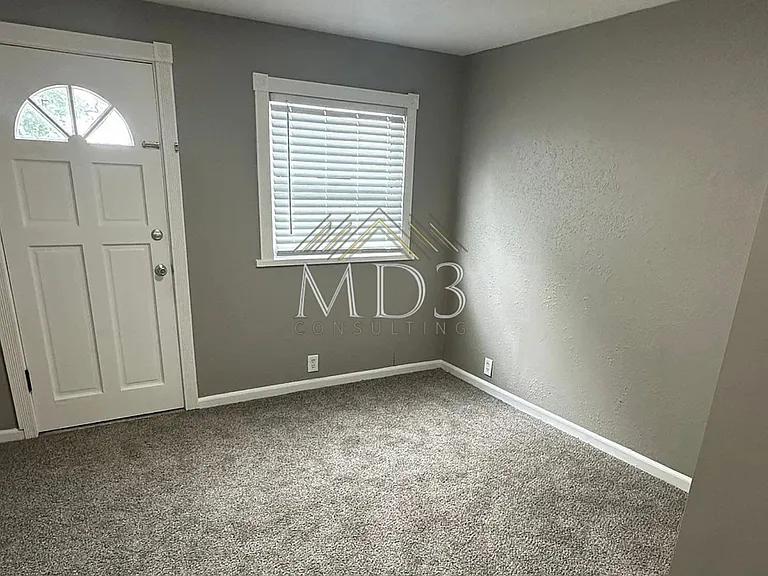 4051 Taft Ave — Photo 19