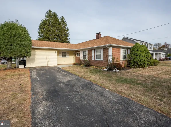 1 Madestone Ln, Willingboro, NJ 08046