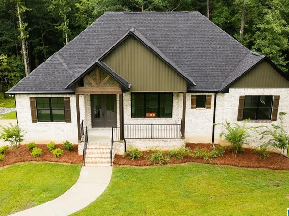 1110 Grey Oaks, Pelham, AL 35124