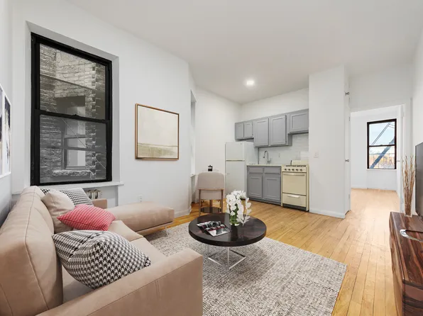 2331 1st Avenue image 1 of 11