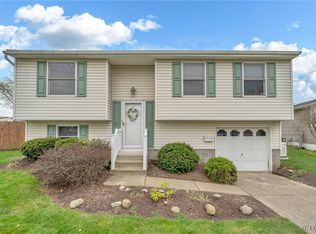 87 E Rouen Dr, Buffalo, NY 14227