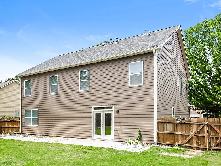 5485 Fieldfreen Dr — Photo 17