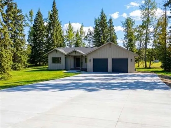 413 NE Valley View Close, Rural Clearwater County, AB T4T 2A2