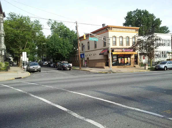 256 Bowers St Floor 1, Jersey City, NJ 07307