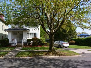 536 Abbott Ave, Ridgefield, NJ 07657