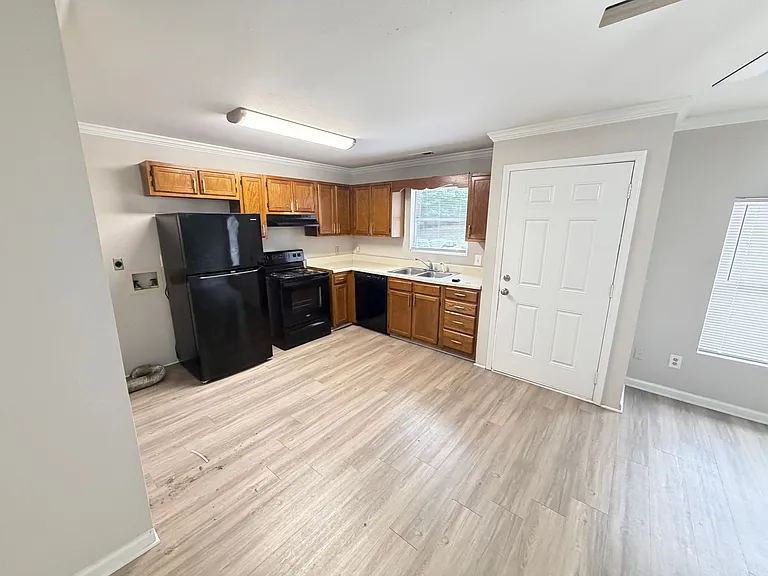 1300 Old Concord Rd #13 — Photo 8