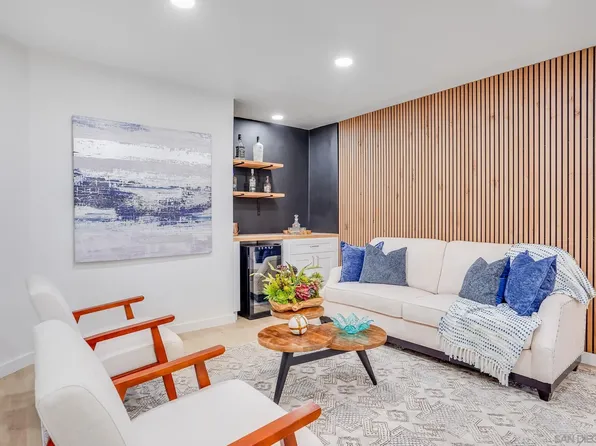 1017 2nd St APT 203, Santa Monica, CA 90403