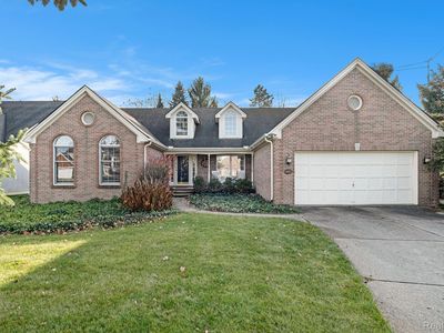 4089 Split Rail Ln, Fenton, MI, 48430