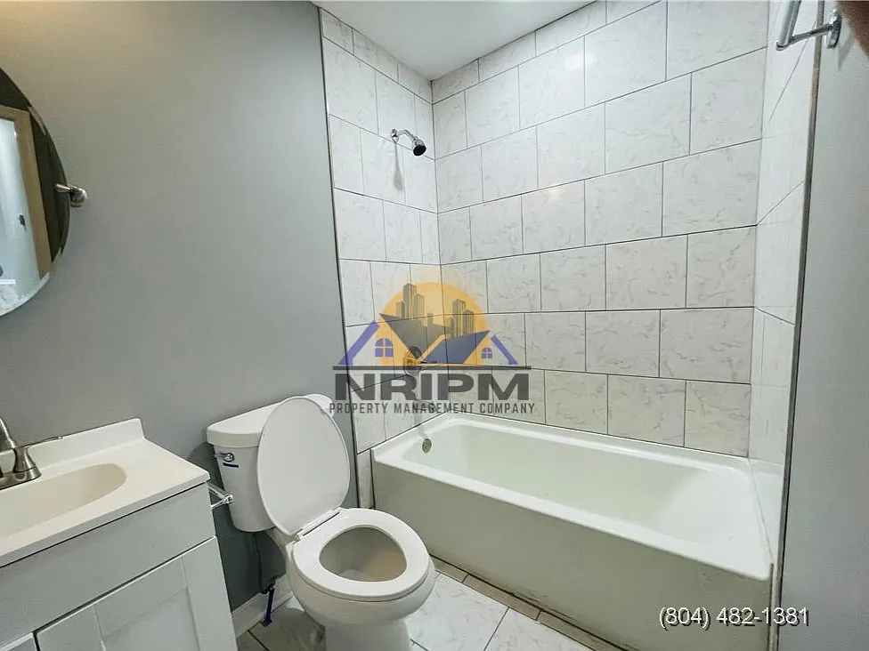 2117 Wood St. — Photo 4