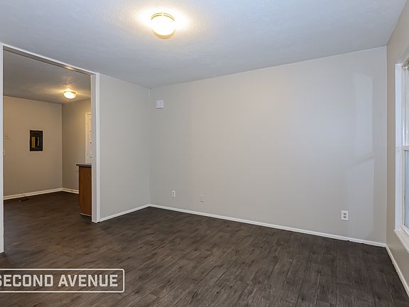 3rd image of 701 Berkeley Dr