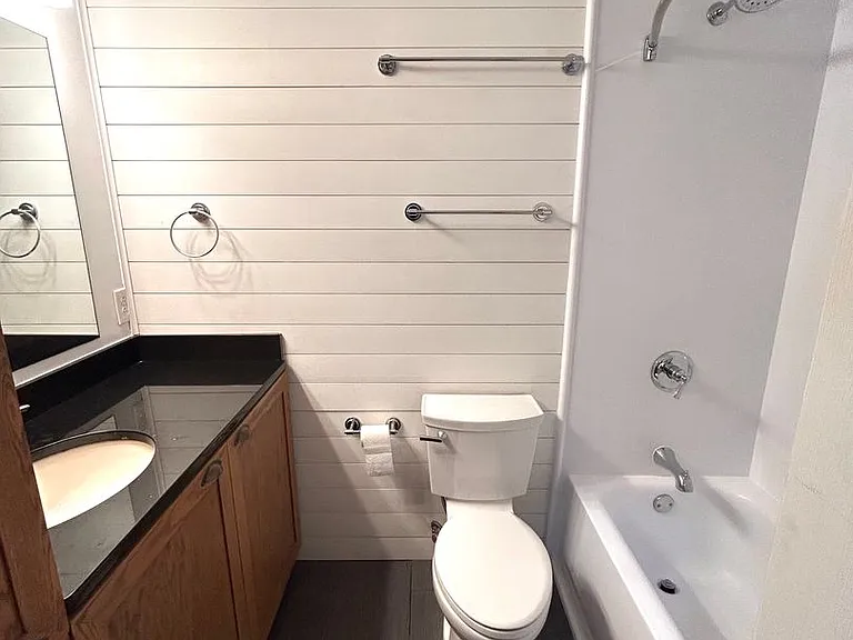 401 Bluebell Ave — Photo 23
