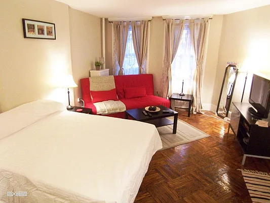 Rented by Citi Habitats | media 13