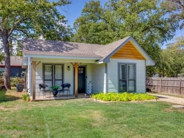 536 Western Hills Trl, Granbury, TX 76049
