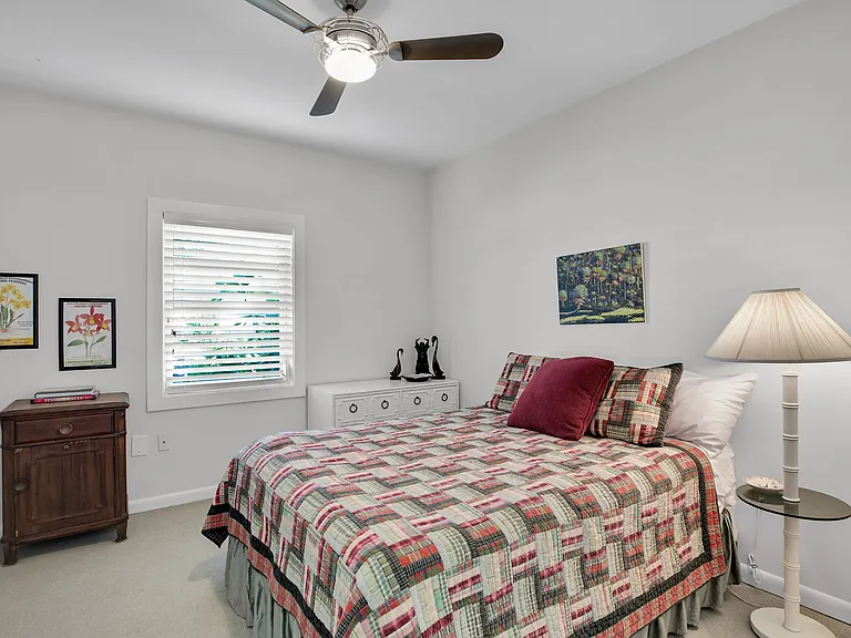 314 Loeb Ave — Photo 18