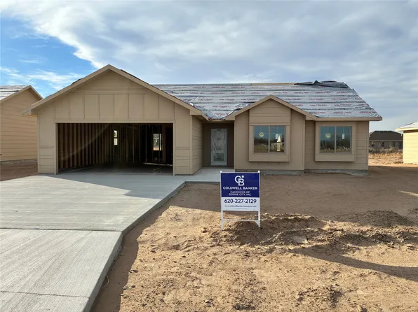 1361 Cherod Ln, Dodge City, KS 67801