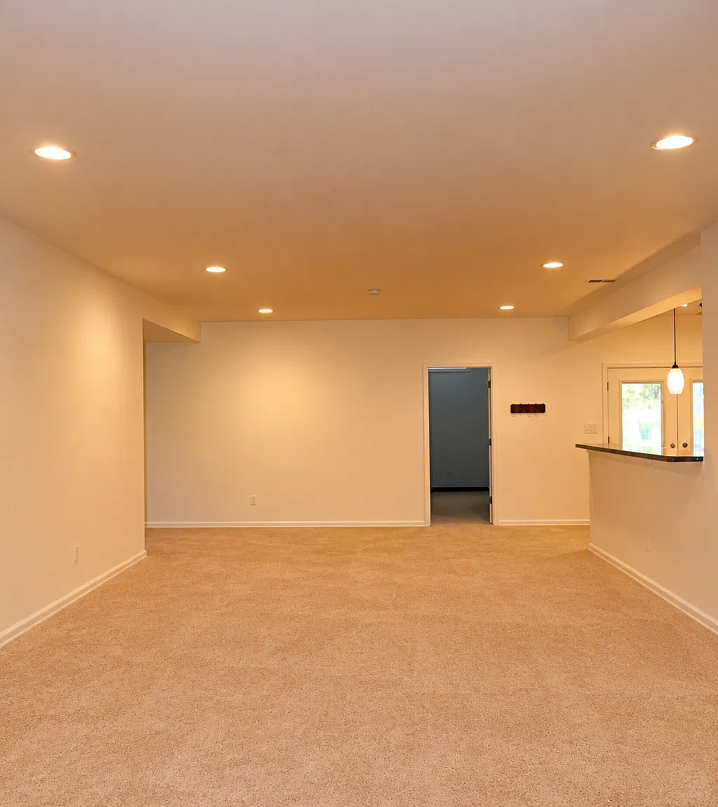 2 bed, 1800 sqft, $2,600 — Photo 4
