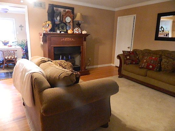 2nd image of 226 Shiloh Dr