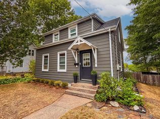 10 Dawson St, Bridgewater, NS B4V1S6