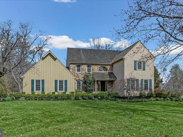 971 Derring Ln, Bryn Mawr, PA 19010