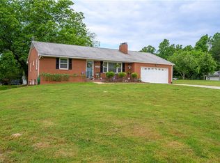 3836 Old Lexington Rd, Winston Salem, NC 27107