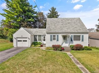 148 Hensberry Rd, Syracuse, NY 13207
