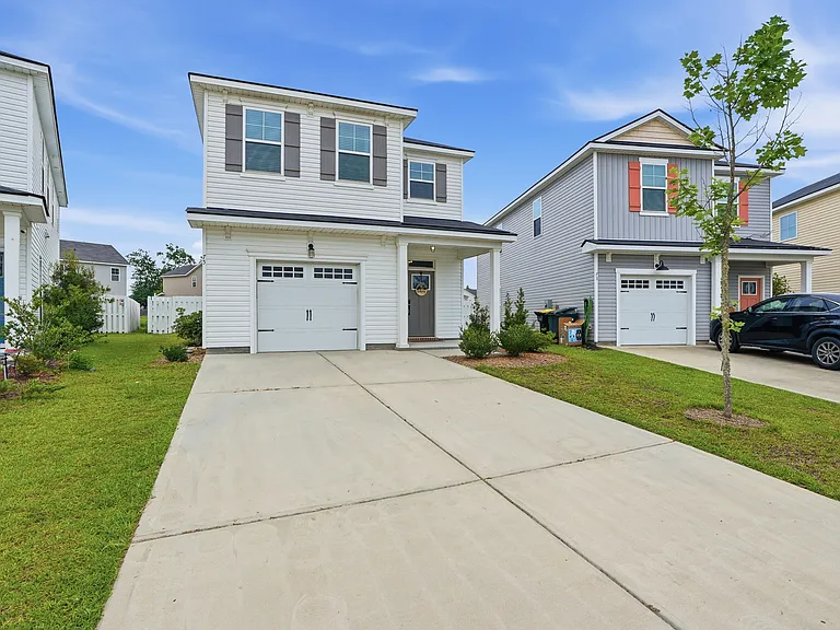 75 Pomona Cir — Photo 2