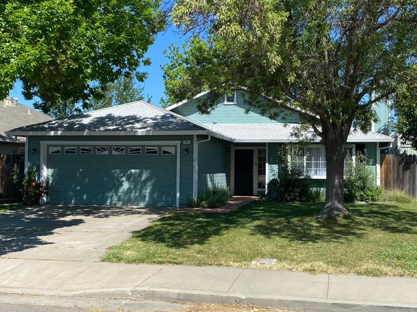407 Columbia Way, Winters, CA 95694