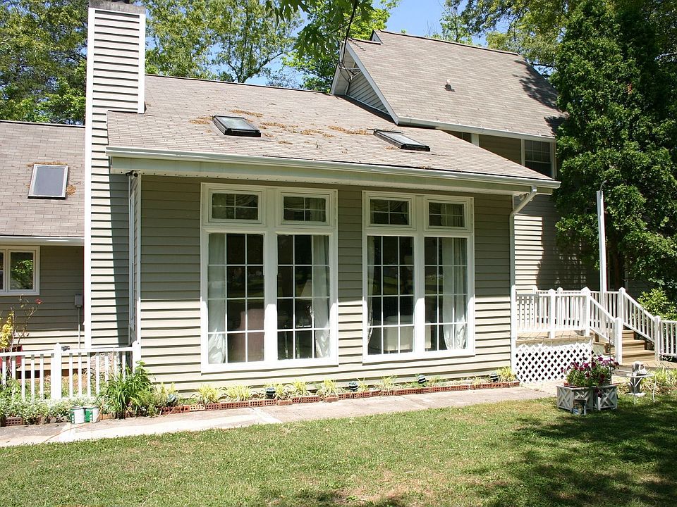 1st image of 1630 Canal Ln
