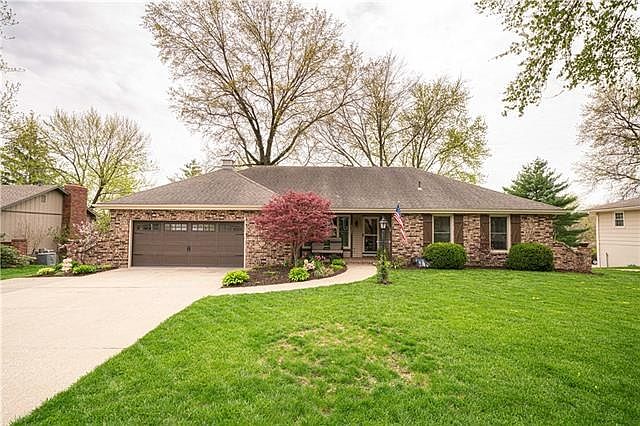 1st image of 4926 Briarwood Ln