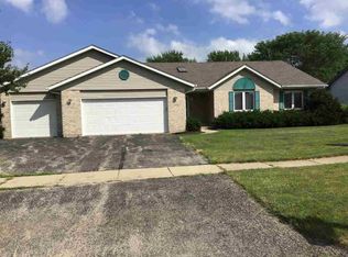 1052 Ingram Rd, Rockford, IL 61108