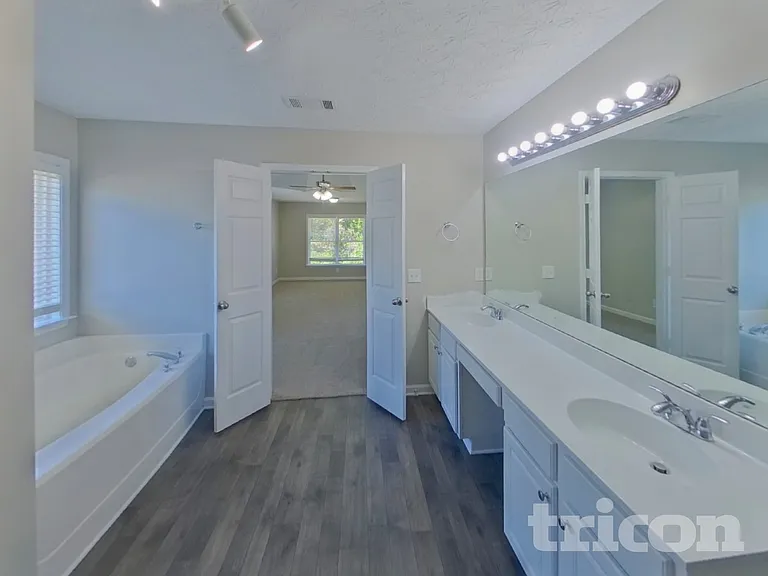 3605 Cape Ln — Photo 9